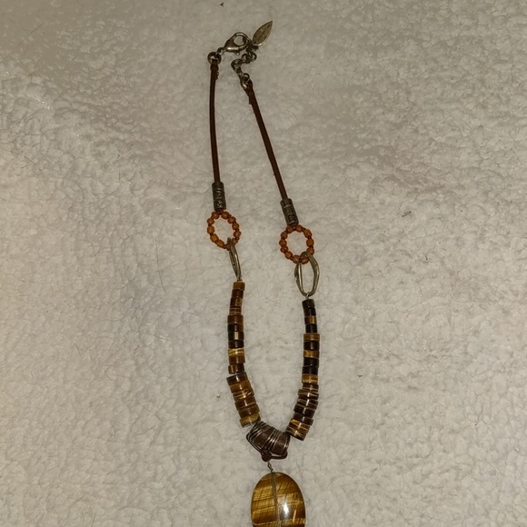 Necklace - Picture 2 of 2
